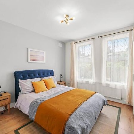 Bright 2 Bed Perfect Central Hub Лондон Екстериор снимка
