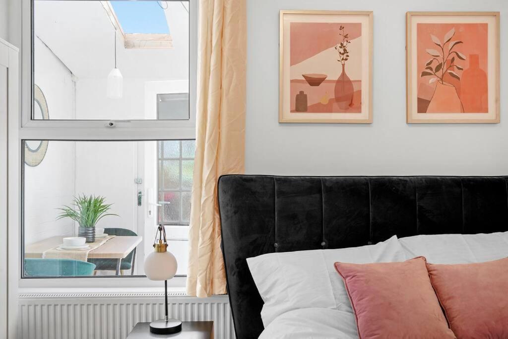 Bright 2 Bed Perfect Central Hub Лондон Екстериор снимка