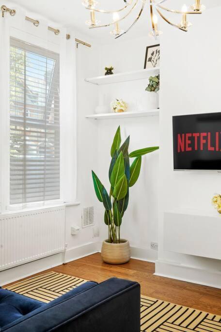Bright 2 Bed Perfect Central Hub Лондон Екстериор снимка